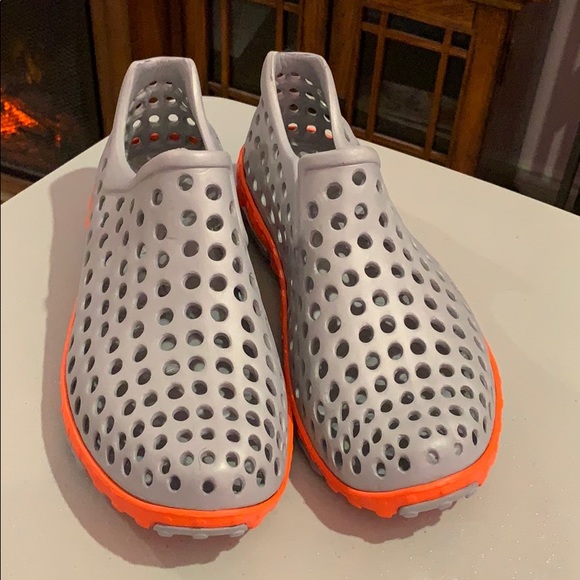 Shoes Mens Grey Casual Plastic Shoes With Holes Poshmark